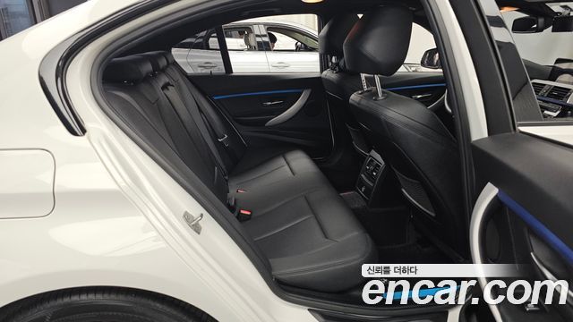 BMW 3-Series 320i M Sport