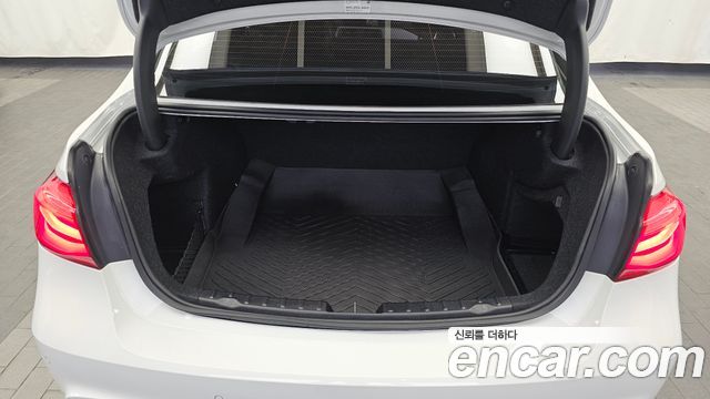 BMW 3-Series 320i M Sport