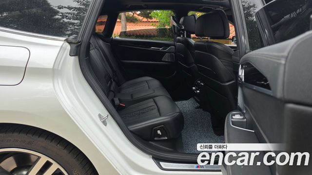 BMW Gran Turismo 640i xDrive M Sport