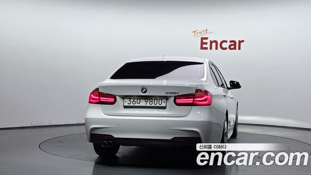 BMW 3-Series 330i M Sport
