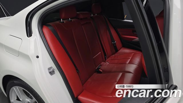 BMW 3-Series 330i M Sport