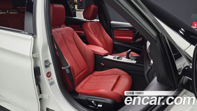 BMW 3-Series 330i M Sport