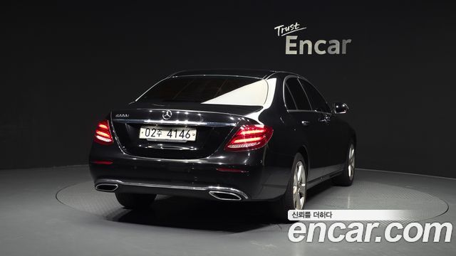 Mercedes-Benz E-Class E220d Avantgarde