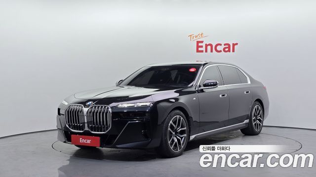 BMW 7-Series 740i sDrive M Sport