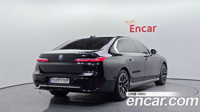 BMW 7-Series 740i sDrive M Sport