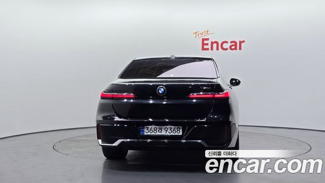 BMW 7-Series 740i sDrive M Sport