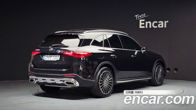 Mercedes-Benz GLC-Class GLC300 4MATIC AMG Line