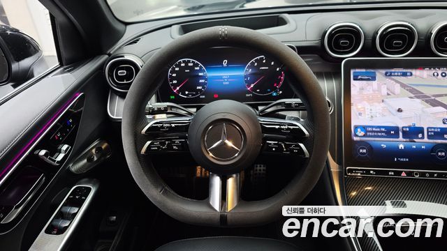 Mercedes-Benz GLC-Class GLC300 4MATIC AMG Line