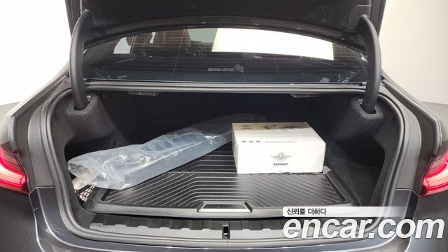 BMW 3-Series 330e Luxury