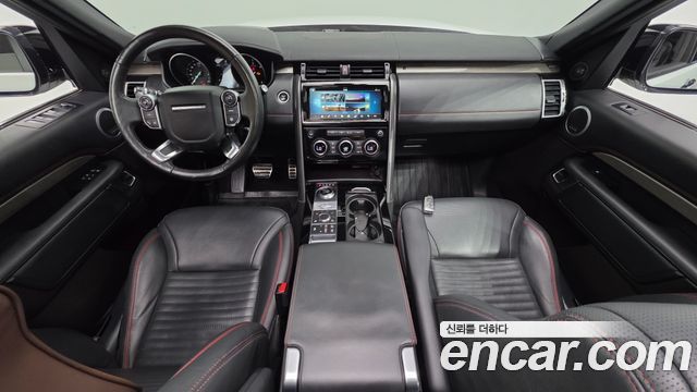 Land Rover Discovery 3.0 TD6 HSE Luxury