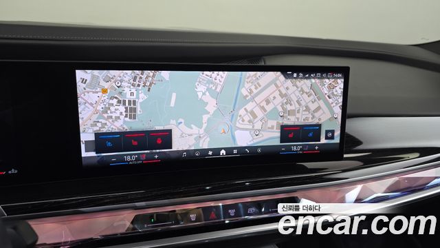 BMW 7-Series 740i xDrive M Sport Individual All Black Edition