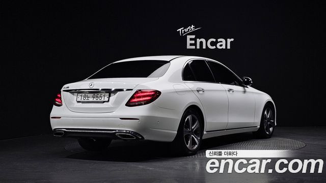 Mercedes-Benz E-Class E300 Avantgarde