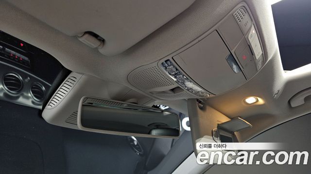 Mercedes-Benz E-Class E300 Avantgarde
