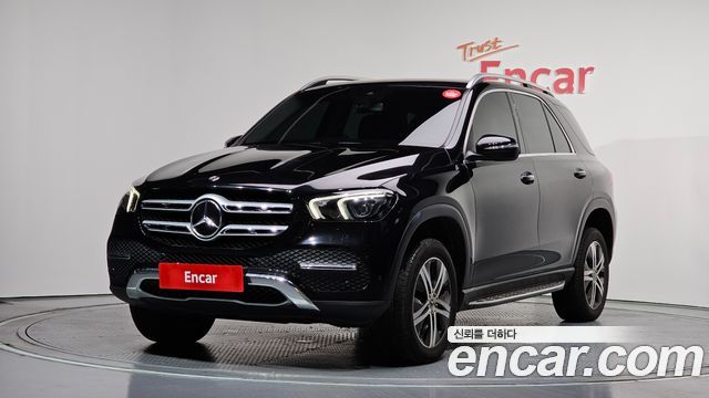 Mercedes-Benz GLE-Class GLE300d 4MATIC