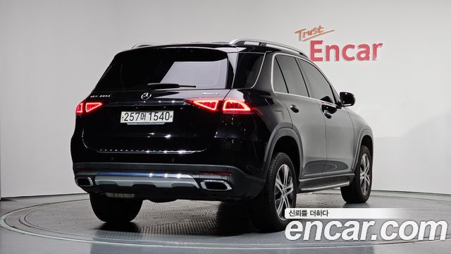 Mercedes-Benz GLE-Class GLE300d 4MATIC