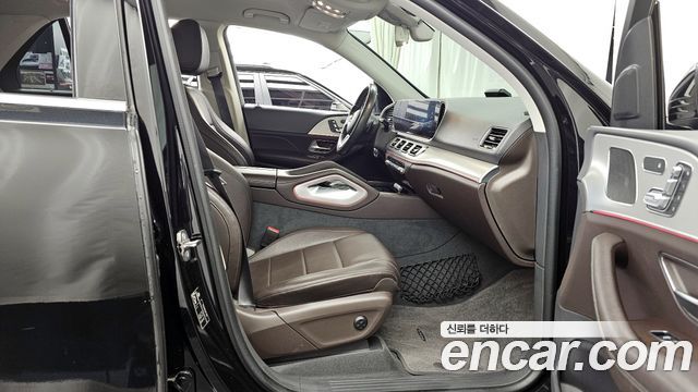 Mercedes-Benz GLE-Class GLE300d 4MATIC