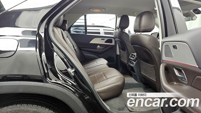 Mercedes-Benz GLE-Class GLE300d 4MATIC