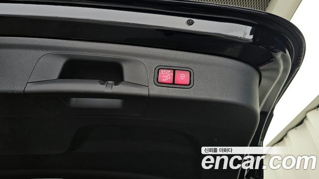 Mercedes-Benz GLE-Class GLE300d 4MATIC