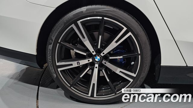 BMW 5-Series 530i xDrive M Sport