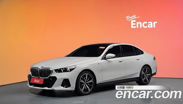 BMW 5-Series 530i xDrive M Sport