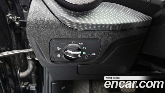 Audi Q2 35 TDI Premium