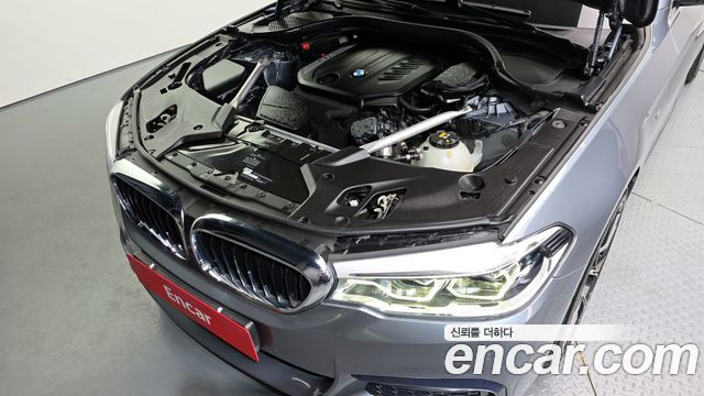 BMW 5-Series 520d M Sport Package Plus