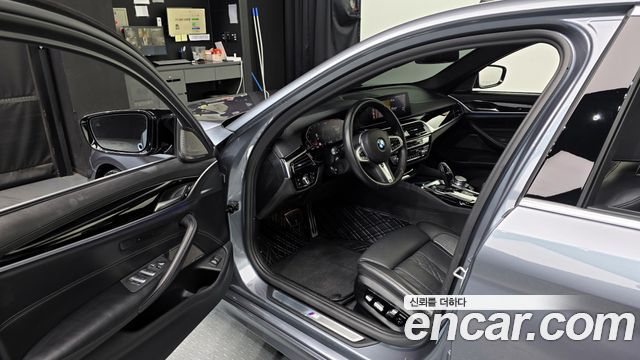 BMW 5-Series 520d M Sport Package Plus
