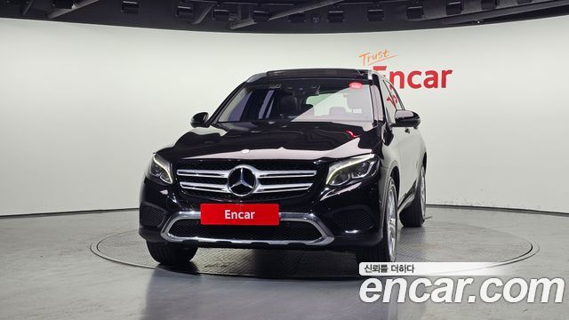 Mercedes-Benz GLC-Class GLC220 d 4MATIC