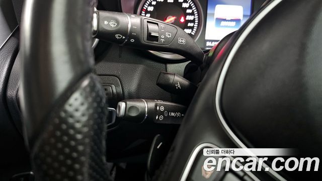 Mercedes-Benz GLC-Class GLC220 d 4MATIC