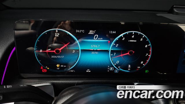 Mercedes-Benz GLB-Class GLB250 4MATIC