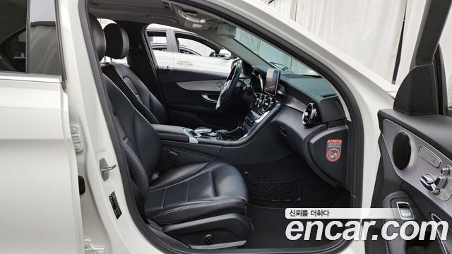 Mercedes-Benz C-Class C200 Avantgarde
