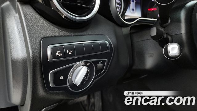 Mercedes-Benz C-Class C200 Avantgarde