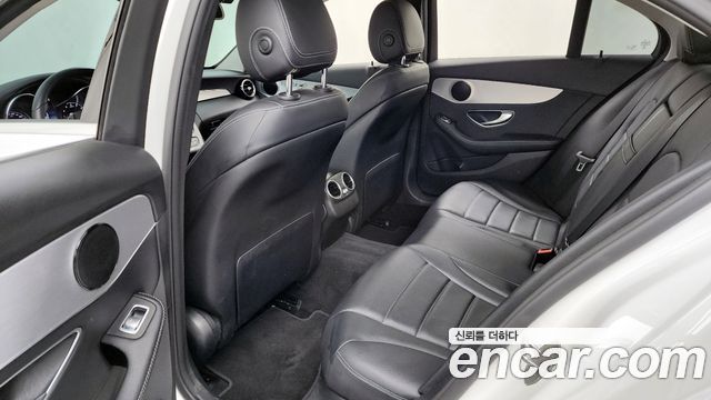 Mercedes-Benz C-Class C200 Avantgarde
