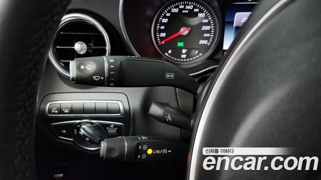Mercedes-Benz C-Class C200 Avantgarde