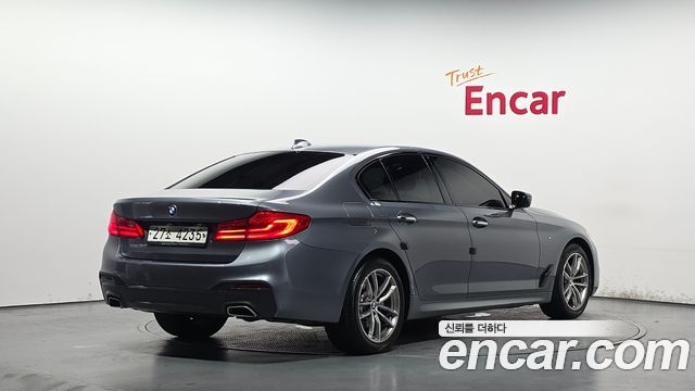 BMW 5-Series 520d M Sport package