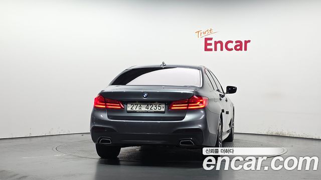 BMW 5-Series 520d M Sport package