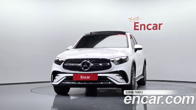 Mercedes-Benz GLC-Class GLC300 4MATIC AMG Line