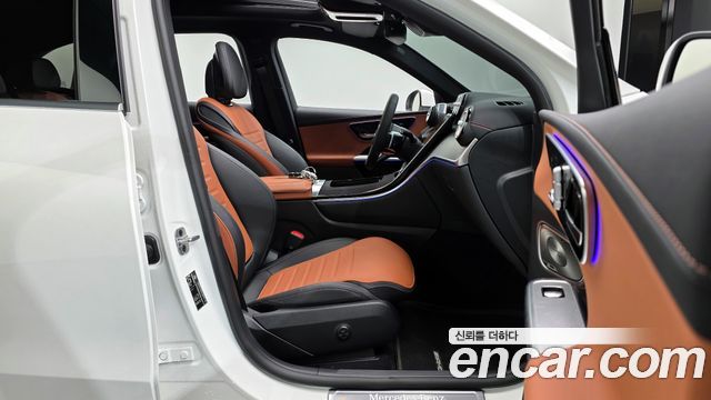 Mercedes-Benz GLC-Class GLC300 4MATIC AMG Line