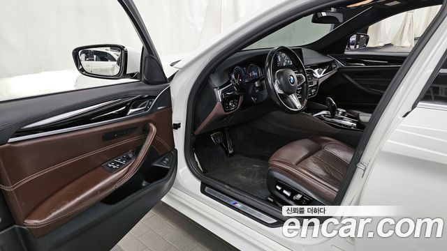 BMW 5-Series 520d M Sport Package Plus
