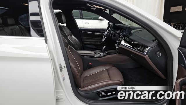 BMW 5-Series 520d M Sport Package Plus