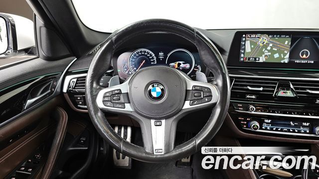 BMW 5-Series 520d M Sport Package Plus