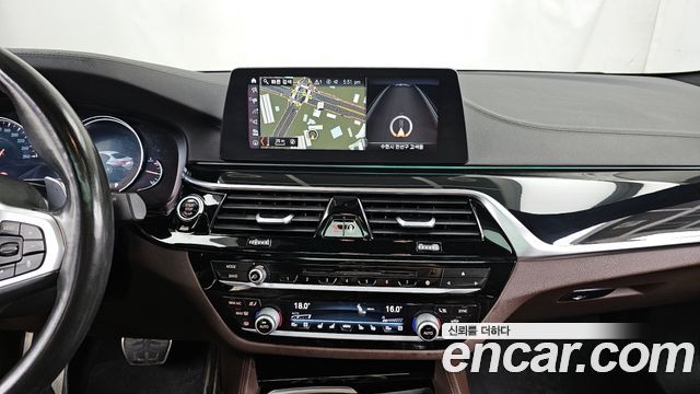 BMW 5-Series 520d M Sport Package Plus