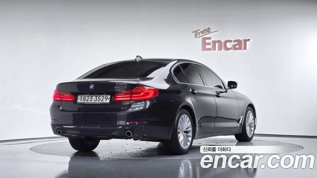 BMW 5-Series 520d Luxury Plus