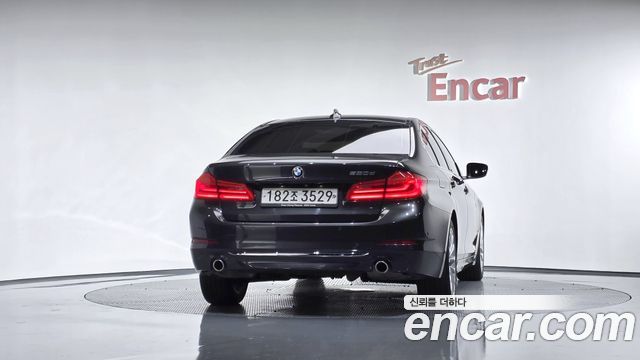 BMW 5-Series 520d Luxury Plus