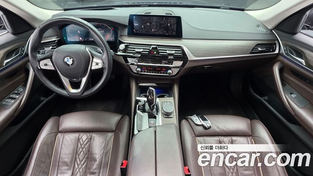 BMW 5-Series 520d Luxury Plus