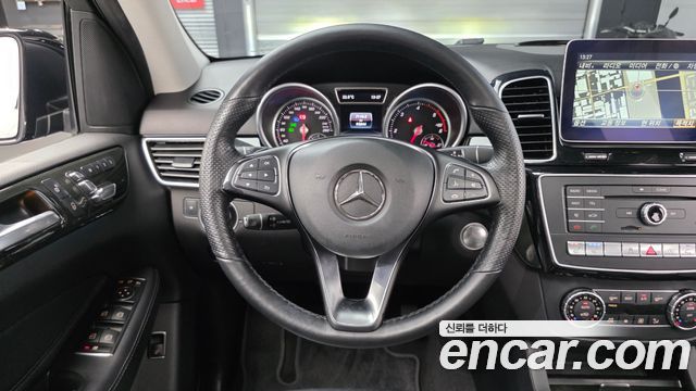Mercedes-Benz GLE-Class GLE350 d 4MATIC