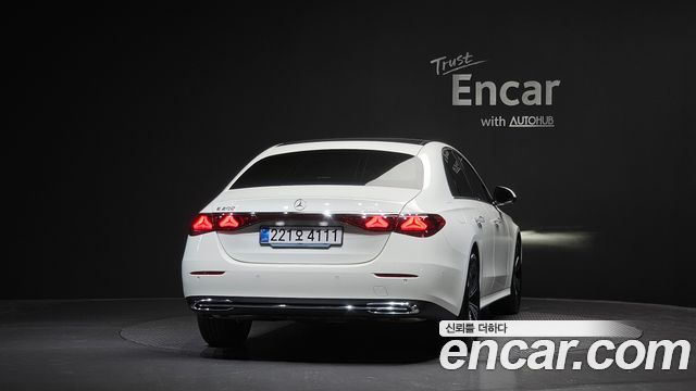 Mercedes-Benz E-Class E200 Avantgarde