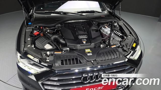 Audi A8 55 TFSI Quattro LWB