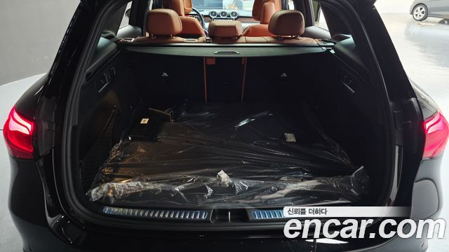 Mercedes-Benz GLC-Class GLC 300 4MATIC Avantgarde