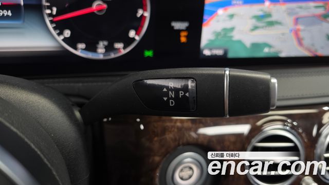 Mercedes-Benz S-Class S560L 4MATIC